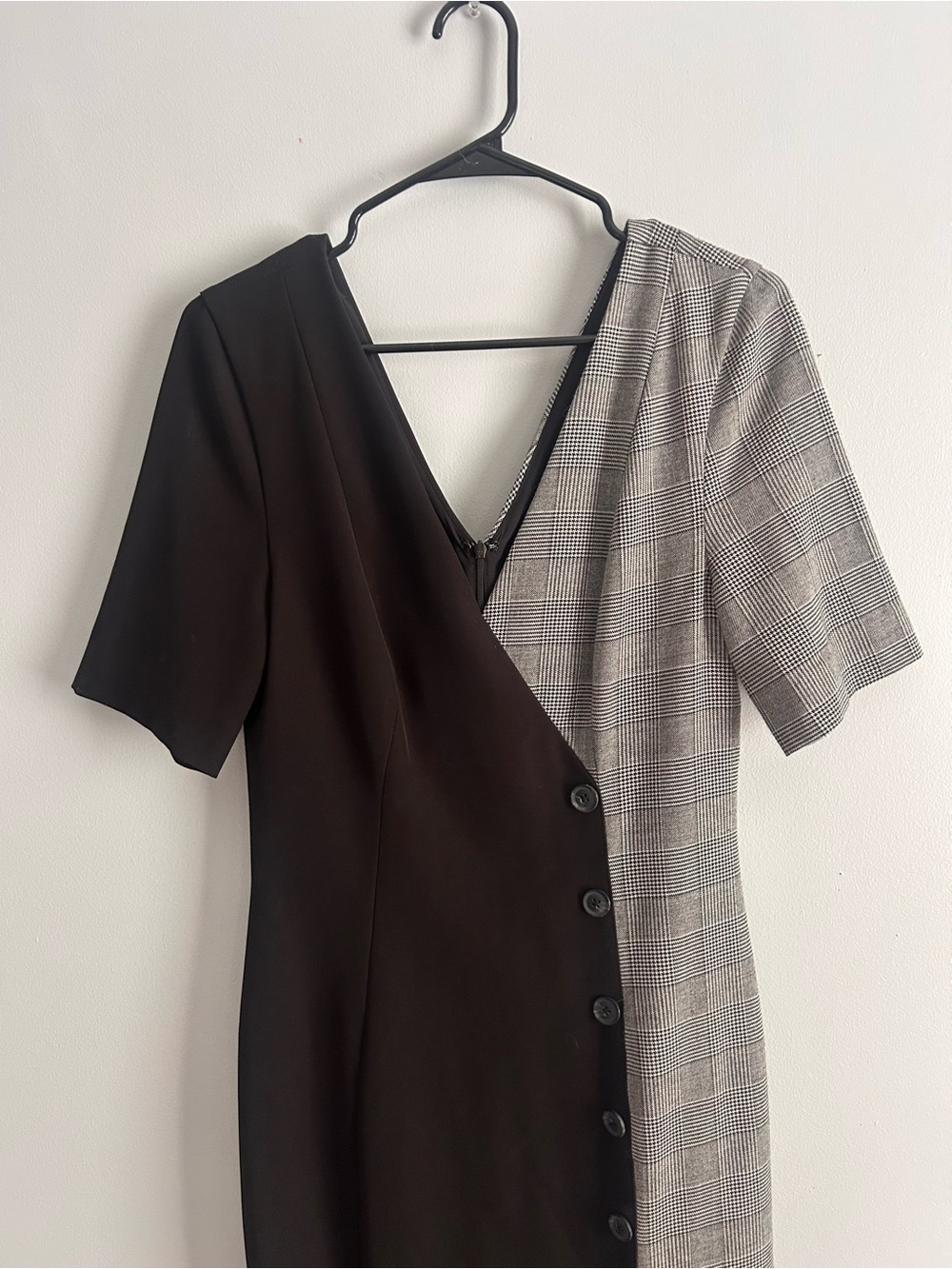Fame and Partners Two-Tone Midi Dress | Size 6 - Picture 3 of 7